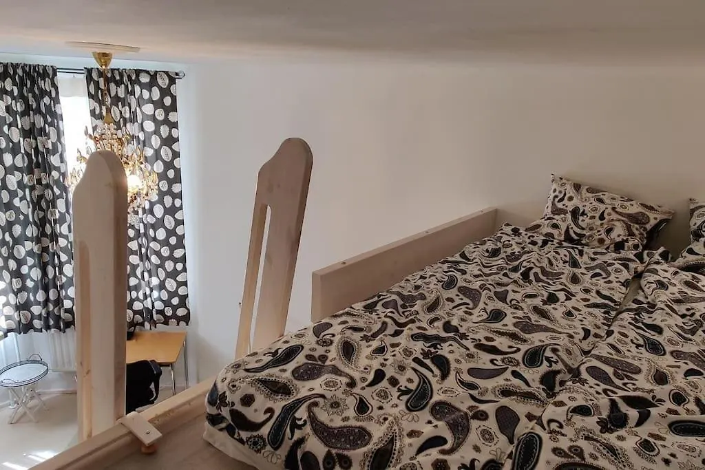 Spacious Ground-Floor Apartment In Etu-Toeoeloe Helsinki 0*,